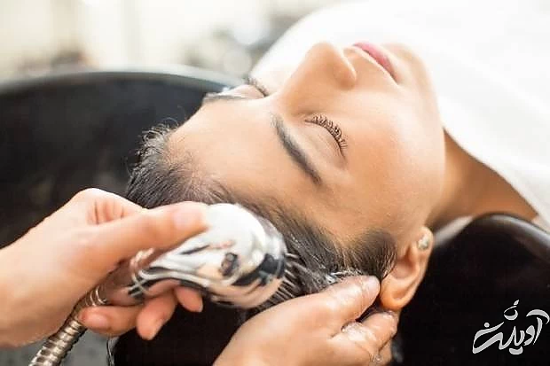 شستن مو قبل از دکلره